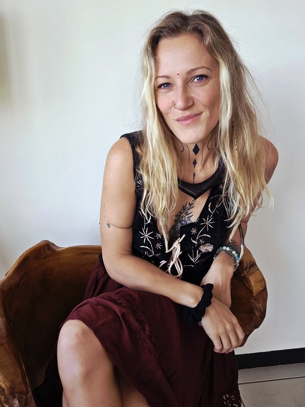 Sophie Hayes