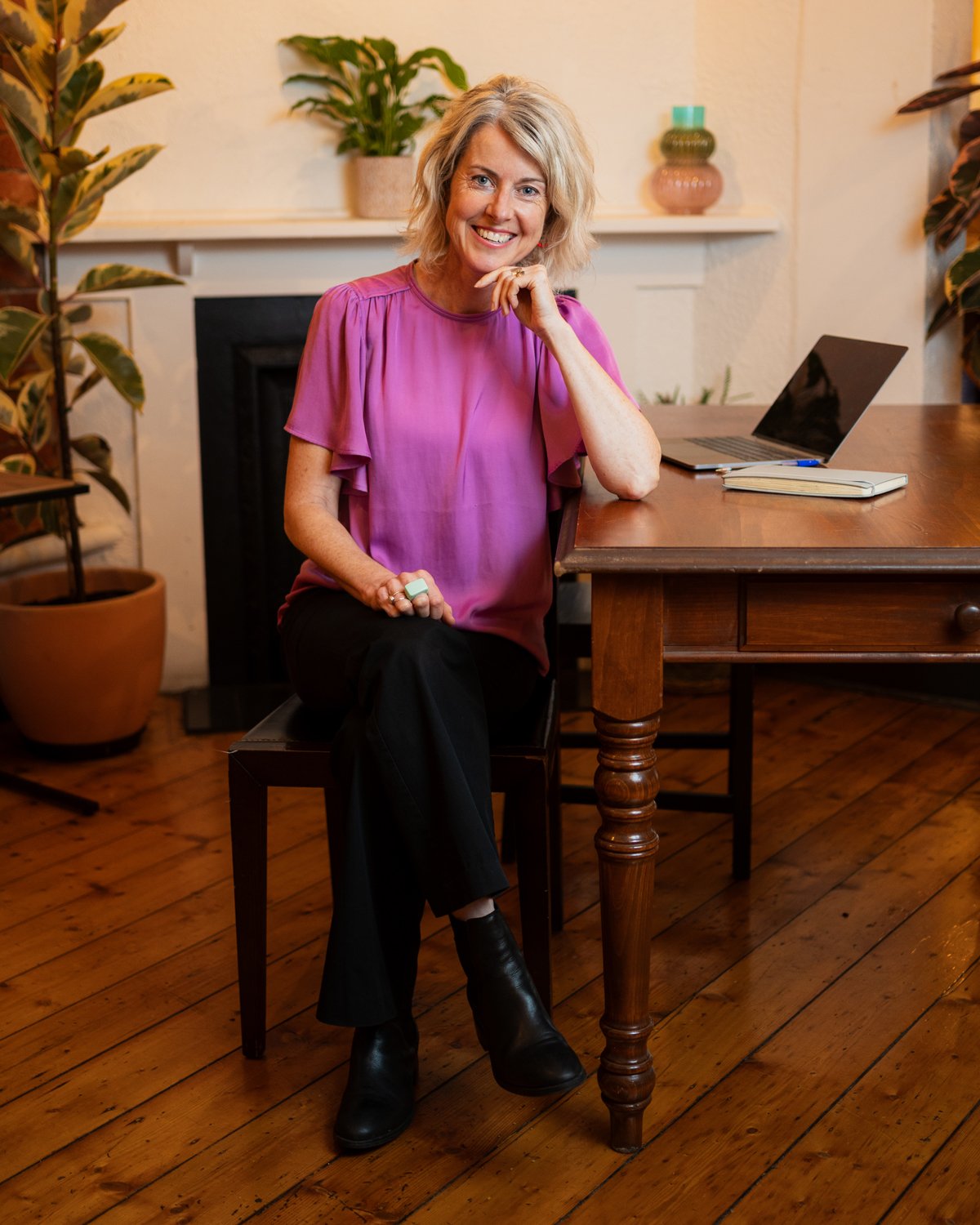 Anne Symons