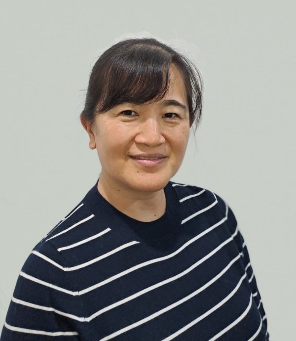Dr Cristina Iizuka