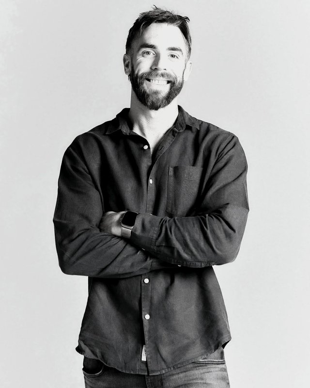 Luke Foster