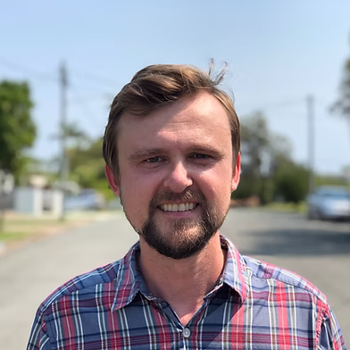 Dr Mark Scholes