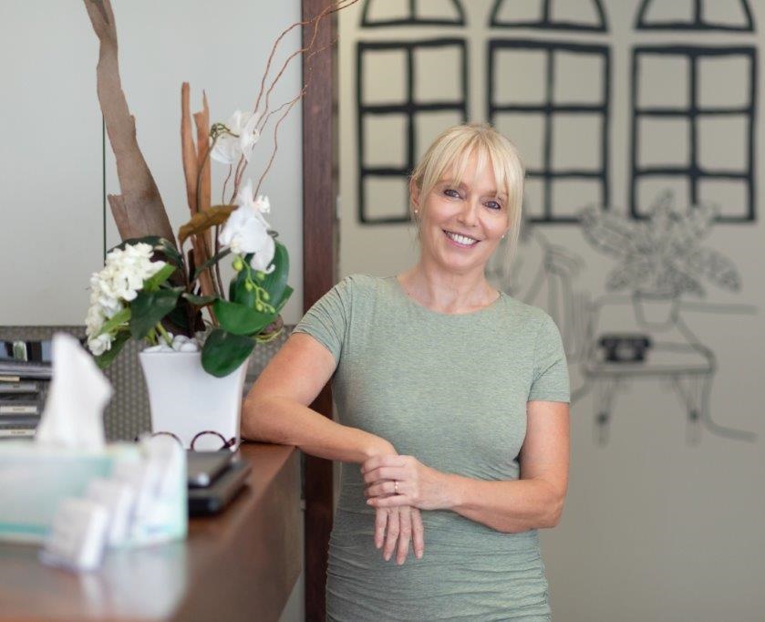 Dr Sarah Walker