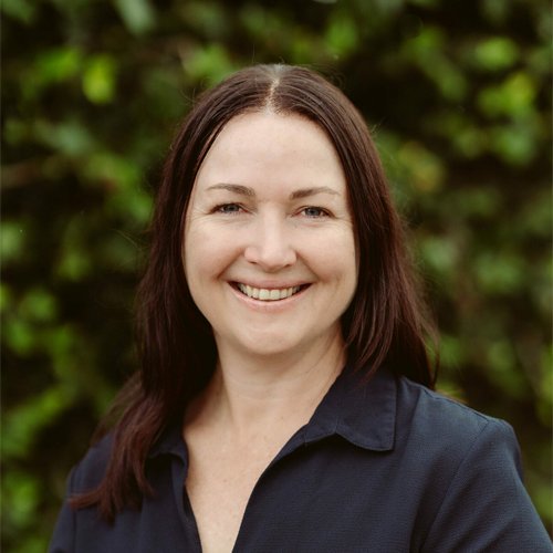 Dr Simone Shaw
